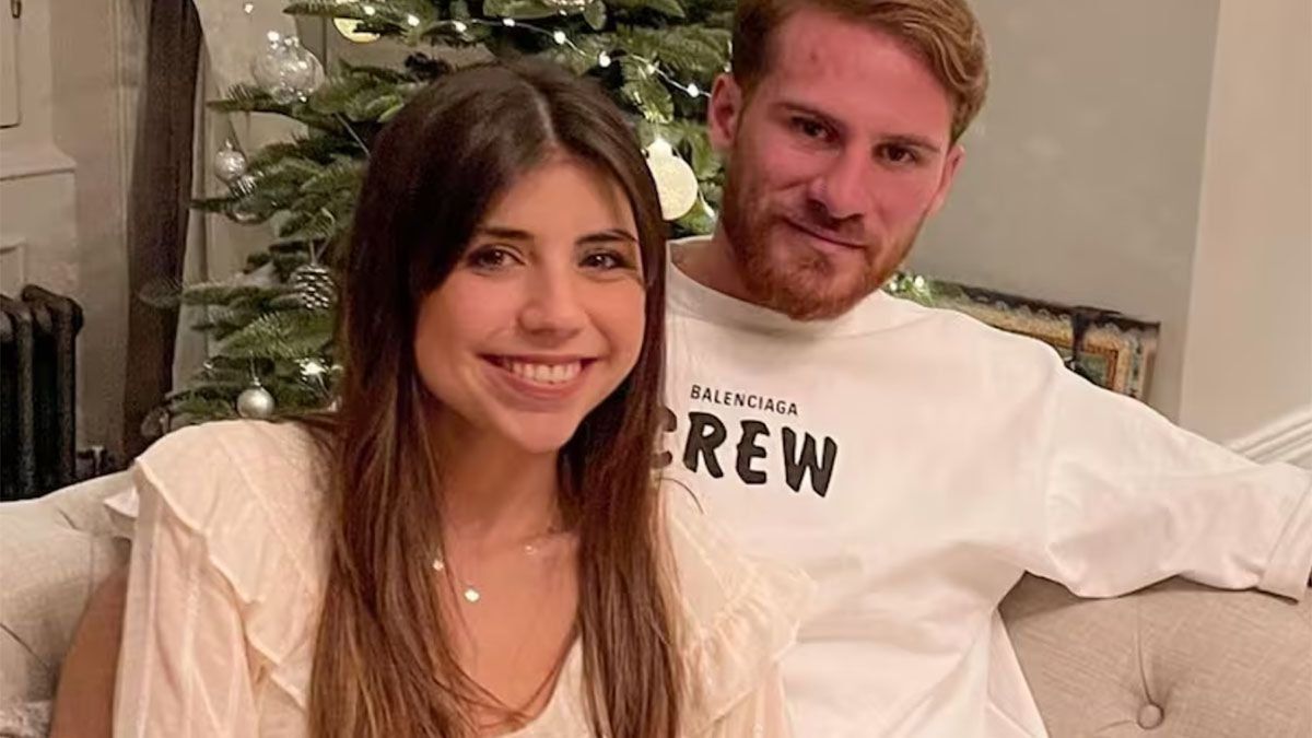 AlexisMac Allister abrió el marcador en la goleada de Argentina frente a Chile 3-0 enel Monumental y hubo dedicatoria a Camila Mayan.