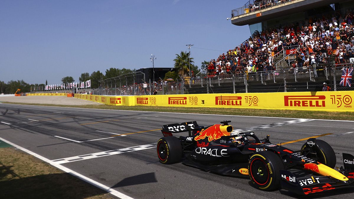 Max Verstappen se quedó con el GP de España de la Fórmula 1 y es el líder de las posiciones. Ferrari se transforma en uno de los fracasos de la temporada. (Foto: Noticias Argentinas/RED BULL RACING)