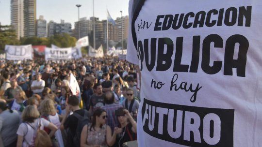 Alerta universidades: Importante facultad rechazó la toma y acusa ocupación de La Cámpora