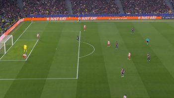 La UEFA rechaza la protesta del Barcelona por la mano de Pubill: la explicación del organismo