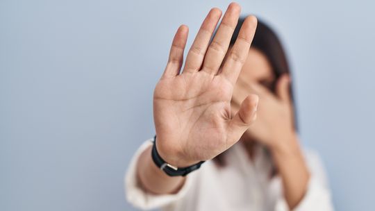 Violencia contra la mujer: Estudio revela qué tanto sabe la población en Argentina / Imagen de krakenimages.com en Freepik. Violencia contra la mujer: Estudio revela qué tanto sabe la población en Argentina / Imagen de krakenimages.com en Freepik.