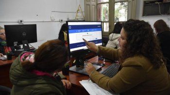 el gobierno estira este programa por 4 anos mas: quienes siguen cobrando el gobierno estira este programa por 4 anos mas: quienes siguen cobrando