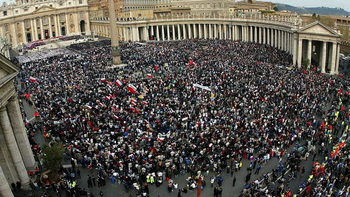 El velatorio de Francisco podría ser tan multitudinario como el de Juan Pablo II: ¿4 millones de fieles?