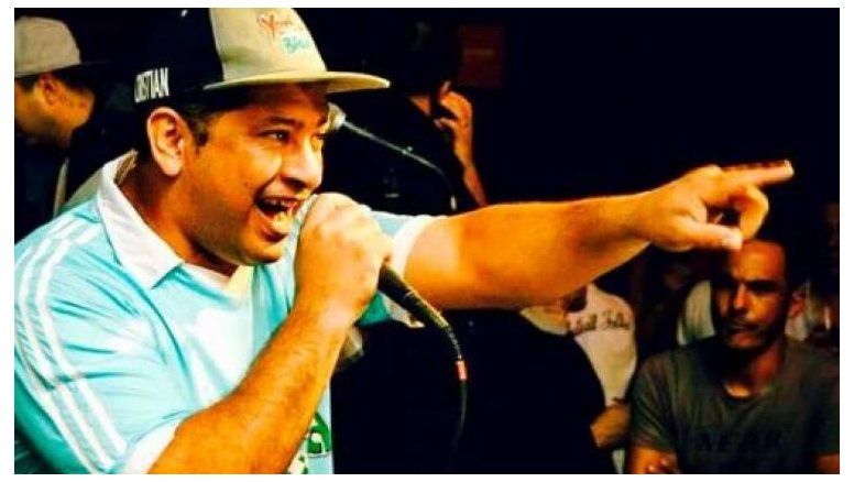 Detienen en Aeroparque a un cantante de cumbia con droga en sus genitales y estómago