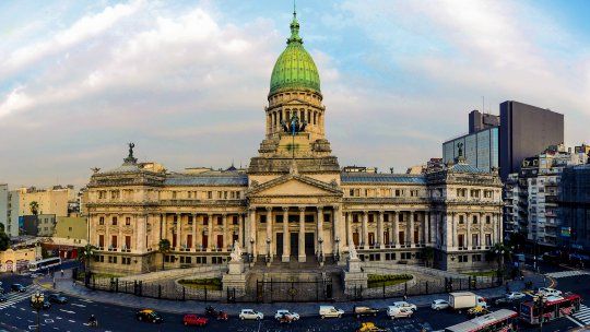 Luego de las elecciones del 26/10 el Congreso se renovará. Luego de las elecciones del 26/10 el Congreso se renovará.