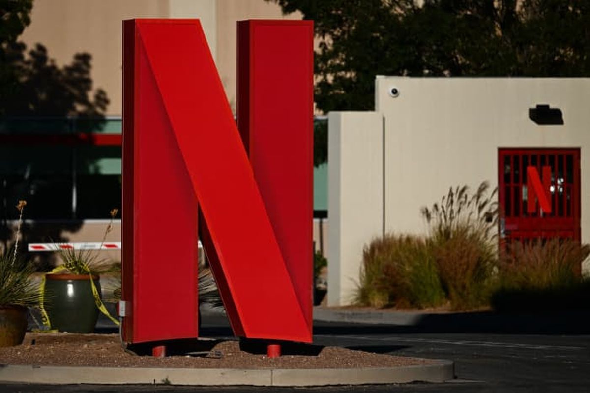 Netflix tenía un fuerte competidor en la compulsa Netflix tenía un fuerte competidor en la compulsa