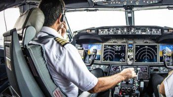 Arden los pilotos: ANAC confirma cambios en tiempos de vuelo y descanso