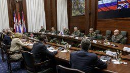 altText(Guerra por el gas: USA ordena huir de Ucrania y, ¿Rusia también?)}