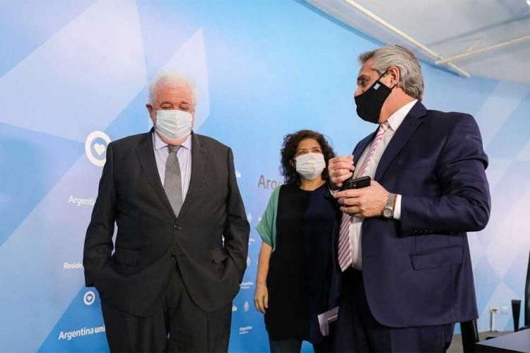 González García, Vizzotti y Alberto Fernández (Foto archivo NA).