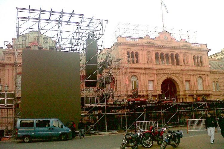 Los preparativos para la fiesta del Gobierno.