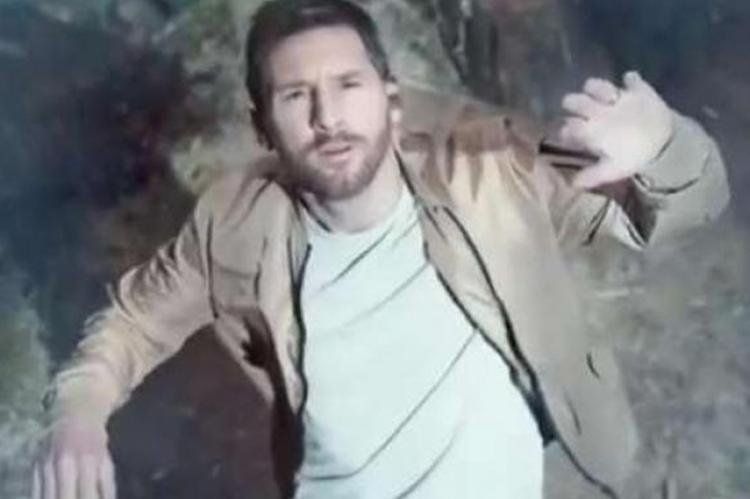 La FIFA dio a conocer el calendario para la Copa Mundial de Fútbol Qatar 2022 y el argentino Lionel Messi grabó una publicidad de telefonía móvil en ese país.