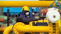 altText(Fenomenal transferencia de recursos a las empresas petroleras)}