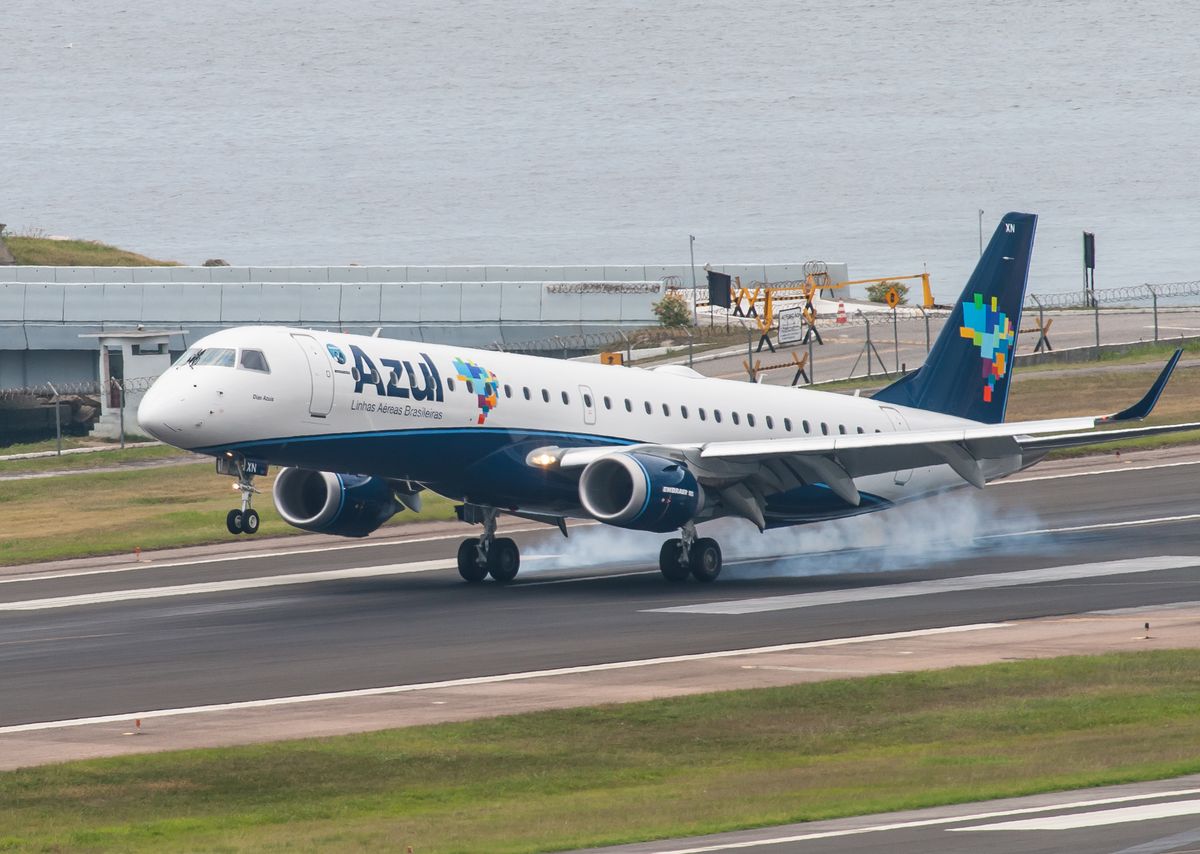 Azul, la aerolínea más puntual del mundo. 
