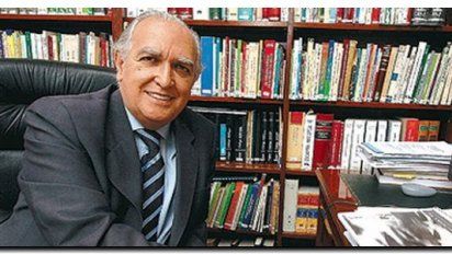 Ricardo Gil Lavedra reelecto presidente con casi el 50% de los votos