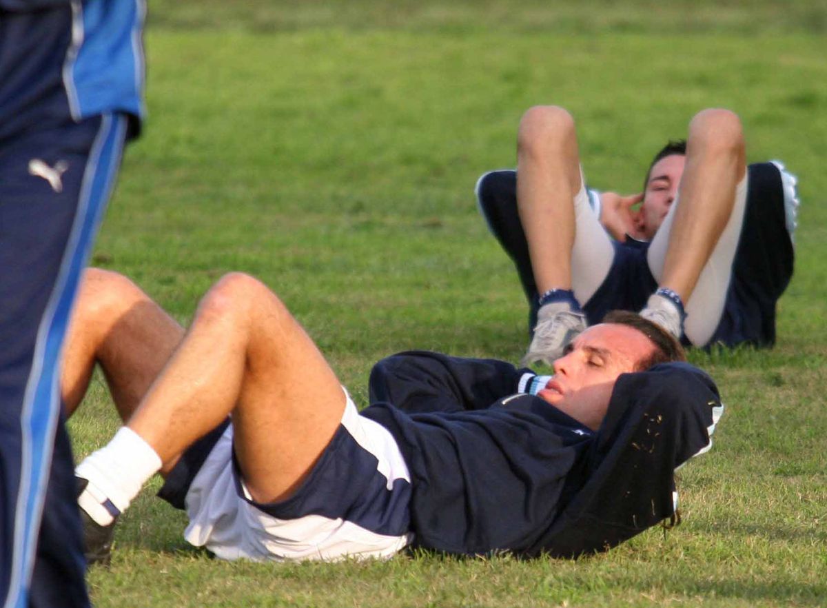 Navarro Montoya, de jugador a entrenador: en su carrera como DT, el Mono dirigió a Chacarita, Guadalajara y Santamarina Navarro Montoya, de jugador a entrenador: en su carrera como DT, el Mono dirigió a Chacarita, Guadalajara y Santamarina