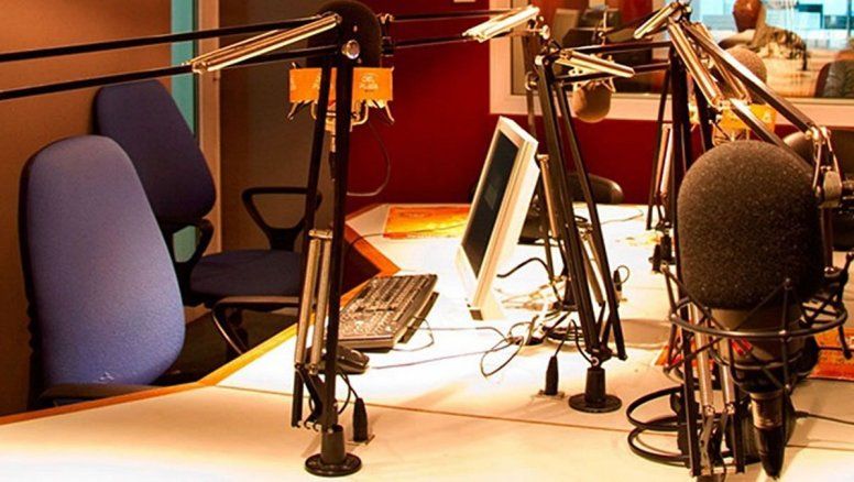 ¿Desalojo en radio Del Plata? 