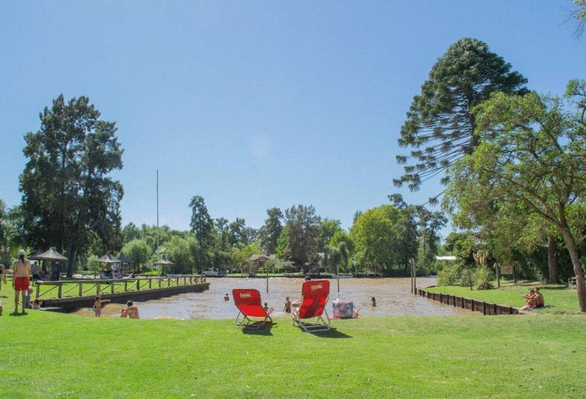 Playa Galeón de Oro, en Tigre. Playa Galeón de Oro, en Tigre.