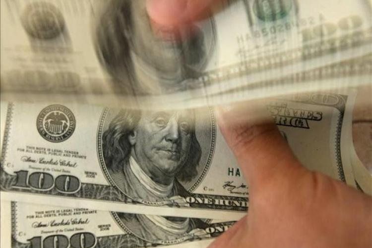 dolares.jpg