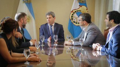 Preocupado por la seguridad,Sergio Uñac, se reunió con la PSA