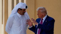 Trump junto al emir de Qatar, quien, al igual que EAU, se halla enemistado con Irán y sus proxys chiitas.
