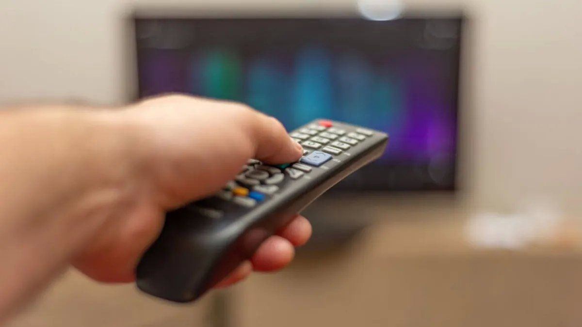 El Gobierno delega a la Jefatura de gabinete la posibilidad de "intervenir" RTA (TV Pública, Radio Nacional y RAE), Télam y Contenidos Públicos SE (Encuentro, Pakapaka, Contar). El Gobierno delega a la Jefatura de gabinete la posibilidad de "intervenir" RTA (TV Pública, Radio Nacional y RAE), Télam y Contenidos Públicos SE (Encuentro, Pakapaka, Contar).