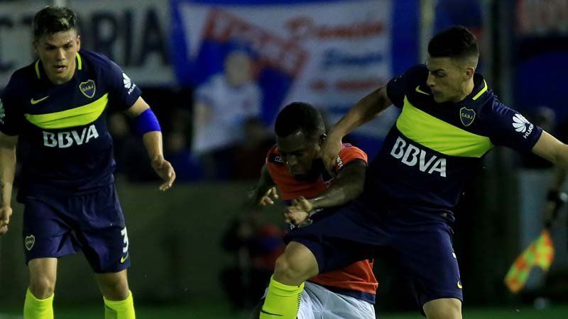 Escena del encuentro disputado entre Tigre y Boca correspondiente a la quinta fecha del Torneo de Primera División de Fútbol.