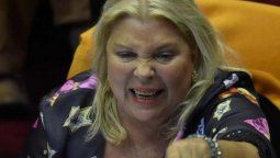 altText(Con Macri 'grogui' ante la inflación, Carrió se lanza a contener los precios de los alimentos)}