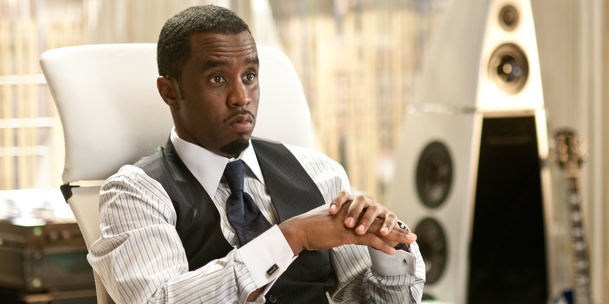 Diddy Combs acusa a Netflix de usar material privado y de darle el control creativo a 50 Cent, también rapero y rival de toda la vida. Diddy Combs acusa a Netflix de usar material privado y de darle el control creativo a 50 Cent, también rapero y rival de toda la vida.
