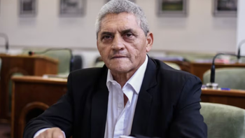 Escándalo en San Isidro: Un concejal libertario pagará $12 millones tras tocarle la cola a una compañera