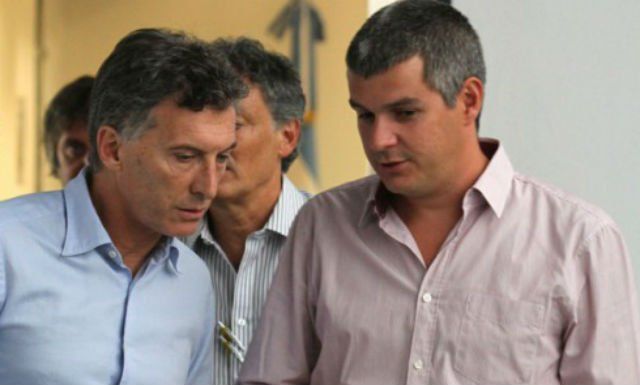 Marcos Pe%C3%B1a Mauricio Macri.jpg