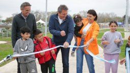 Massa participó junto a la intendente Mayra Mendoza de la inauguración del nuevo parque municipal de la Ribera en Quilmes. 