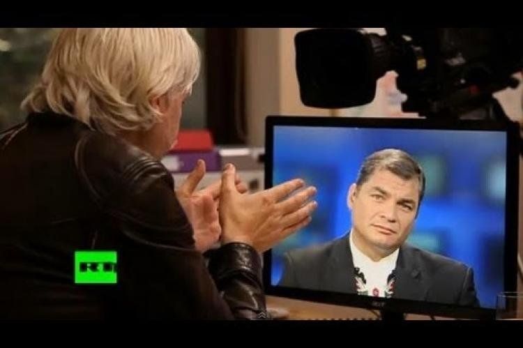 A la espera de la decisión de Correa.