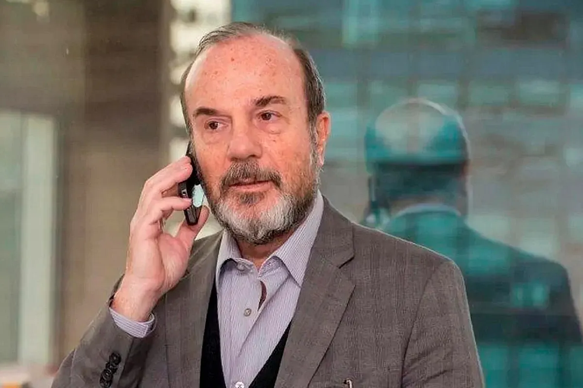El electo gobernador de Santa Fe, Maximiliano Pullaro, le contó a la prensa lo que habló en Buenos Aires con los futuros ministros de Javier Milei. El electo gobernador de Santa Fe, Maximiliano Pullaro, le contó a la prensa lo que habló en Buenos Aires con los futuros ministros de Javier Milei.