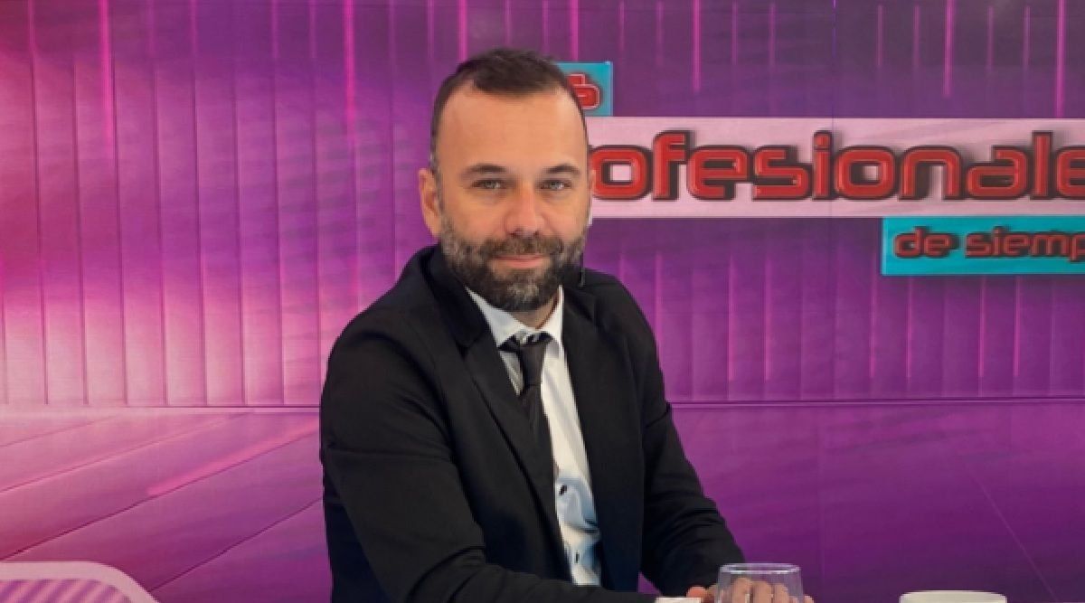 Los Profesionales de Siempre se desarma y desde América TV sacan provecho.