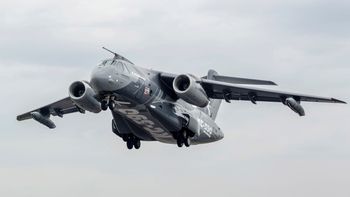 Chile y Colombia negocian con Embraer para jubilar sus Hércules C-130