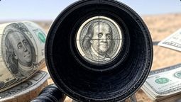 Bajó el dólar pero el riesgo país sigue subiendo.