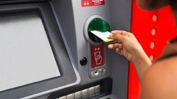 Estafas en cajeros automáticos: La nueva modalidad que roba tu plata sin tarjeta
