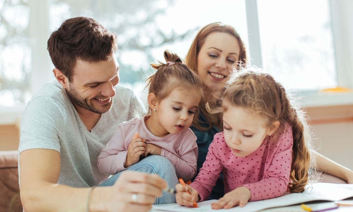 Además de beneficios para la salud física y mental, moderar o eliminar por completo el consumo de alcohol contribuye también a bajar el gasto mensual de dinero, que puede usarse para actividades familiares o viajes. Además de beneficios para la salud física y mental, moderar o eliminar por completo el consumo de alcohol contribuye también a bajar el gasto mensual de dinero, que puede usarse para actividades familiares o viajes.