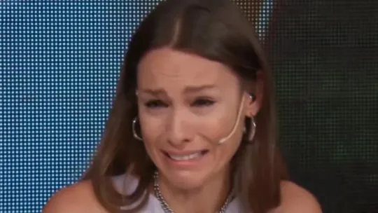 Pampita y su presupuesto. Pampita y su presupuesto.