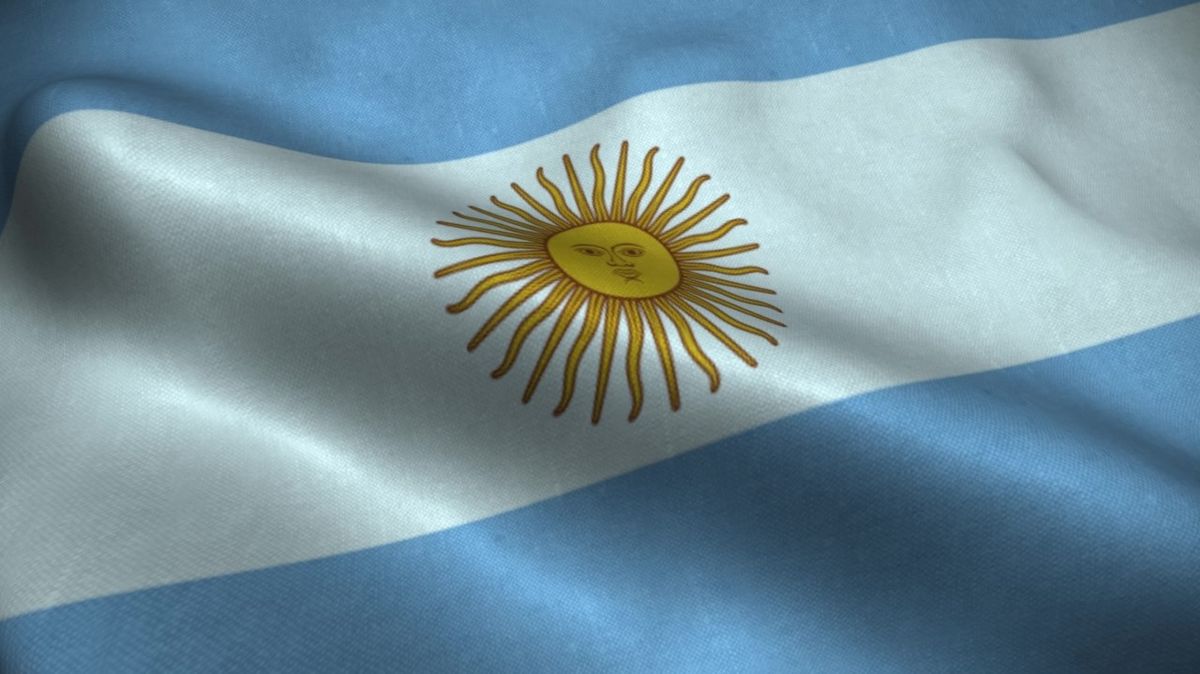 El 20 de junio, Argentina celebra el Día de la Bandera en honor a Manuel Belgrano, creador de la enseña patria, símbolo de identidad nacional desde 1812.