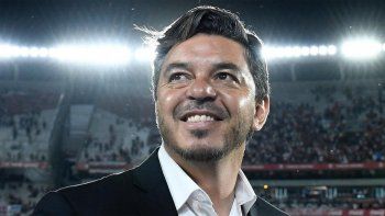 Felices los 4: Xavi al Barcelona y ¿Gallardo en River? (Foto: Cortesía: Diario Uno). Felices los 4: Xavi al Barcelona y ¿Gallardo en River? (Foto: Cortesía: Diario Uno).