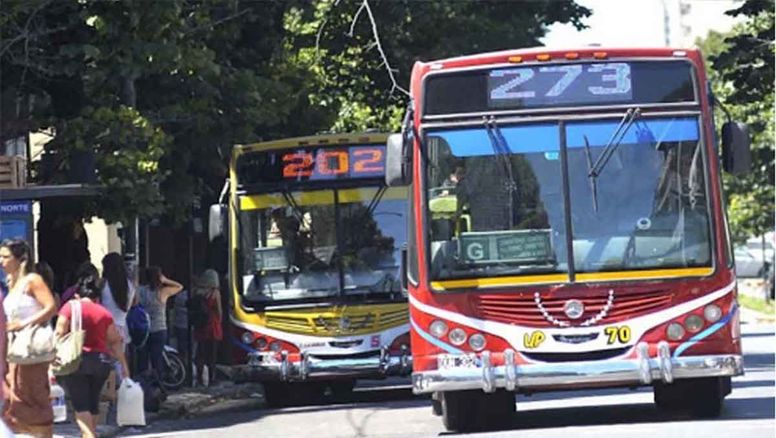 Inminente definición de la UTA sobre un paro de colectivos de 48 horas
