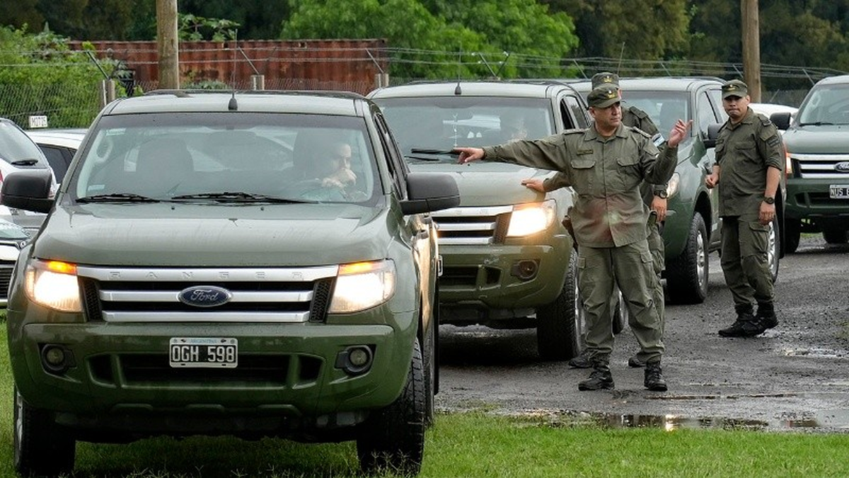 Vidal celebró la llegada del Ejército a Rosario. Vidal celebró la llegada del Ejército a Rosario.