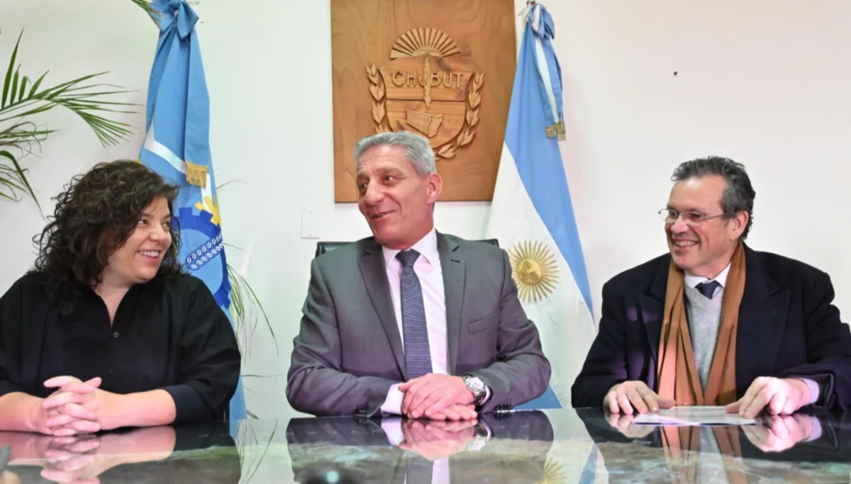 El ministro Tristán Bauer y la ministra Carla Vizzotti encabezaron esta mañana una actividad en Chubut.