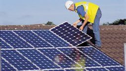 altText(Buena noticia: Usuarios particulares podrían vender electricidad a la red)}