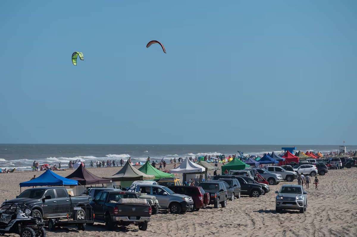 La Justicia prohibió actividades con UTV, camionetas 4x4, cuatriciclos y motos en la zona de La Frontera, en Pinamar.