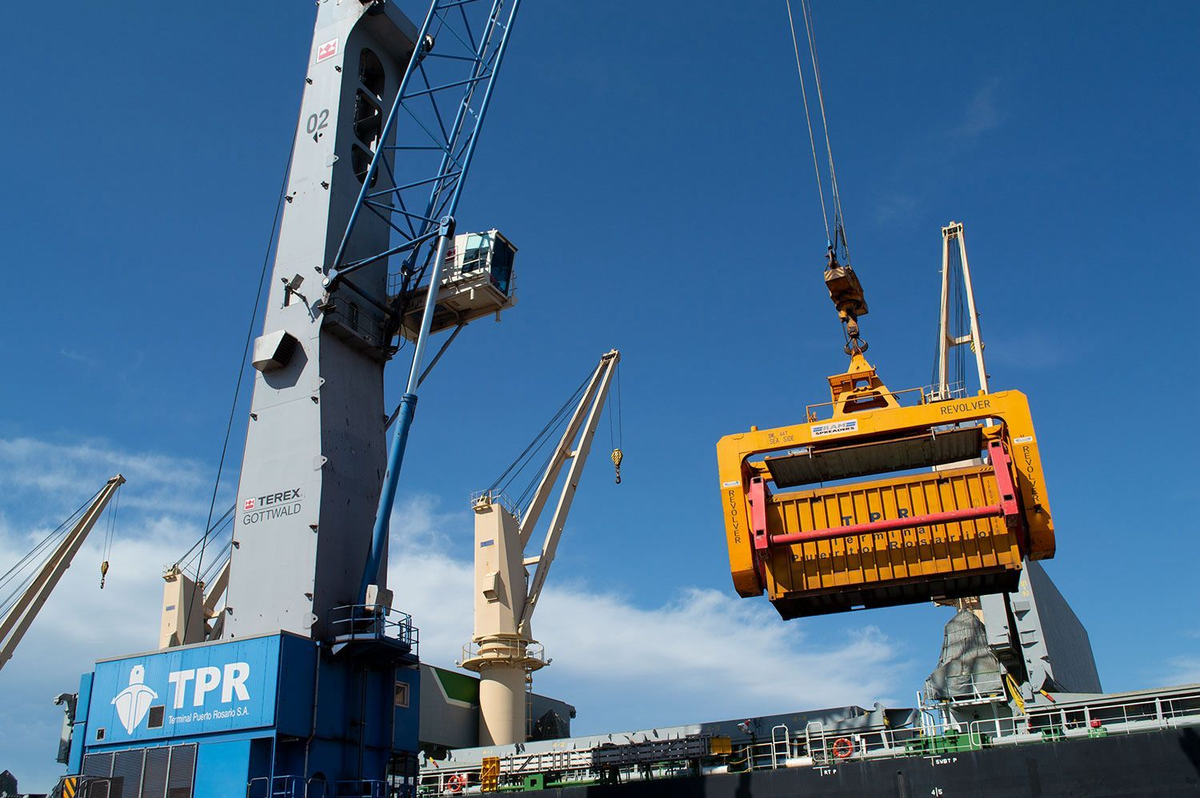 La Provincia consolida su liderazgo logístico. La Provincia consolida su liderazgo logístico.