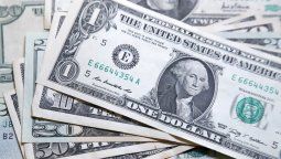 altText(Chile: El dólar se dispara tras triunfo de Gabriel Boric)}