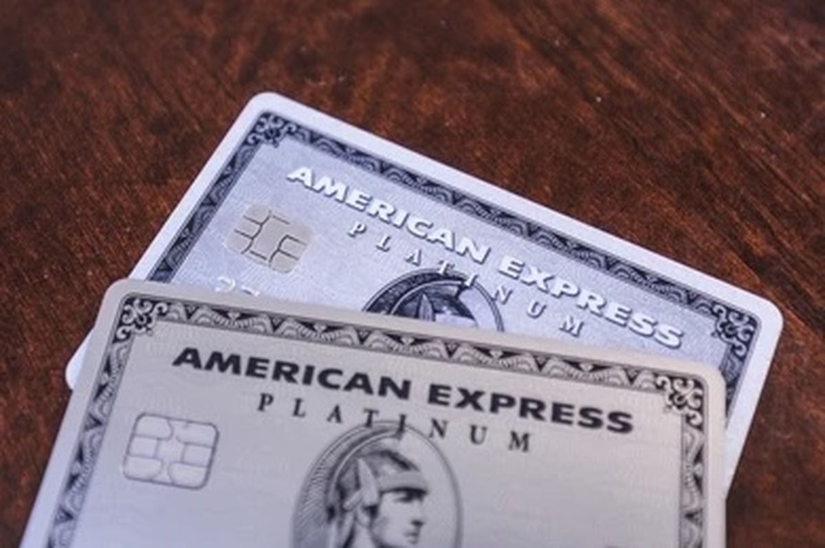 Es por esto que American Express está informando a sus clientes sobre los nuevos costos de mantenimiento anual de sus tarjetas de crédito y compra a partir de mayo de 2024. Muchos calificaron estos montos como “comisiones opulentas” y fueron varios los que quedaron boquiabiertos. Es por esto que American Express está informando a sus clientes sobre los nuevos costos de mantenimiento anual de sus tarjetas de crédito y compra a partir de mayo de 2024. Muchos calificaron estos montos como “comisiones opulentas” y fueron varios los que quedaron boquiabiertos.