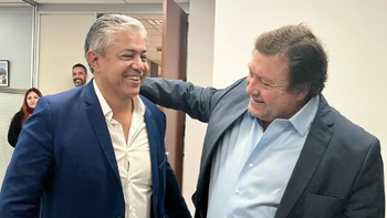 Vaca Muerta entre una realidad (Rolo Figueroa) y un sueño (Alberto Weretilneck). Vaca Muerta entre una realidad (Rolo Figueroa) y un sueño (Alberto Weretilneck).